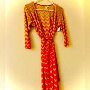 EMMA & MICHELE Belted Wrap Dress, Small, Fall Colors, Pretty Unique! NWT (CL03)